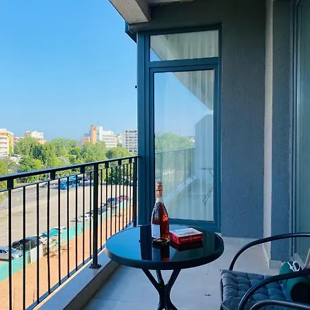Abr Seaside Nord 44 Apartment Mamaia